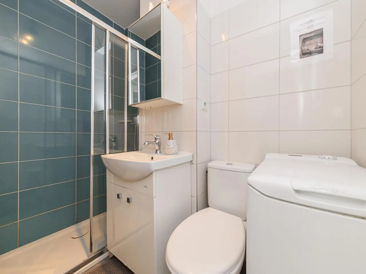 Bagno Cozy Studio Varsavia Appartamento